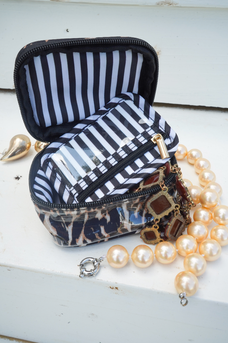 Jewels - Luxe Leopard Jewelry Case