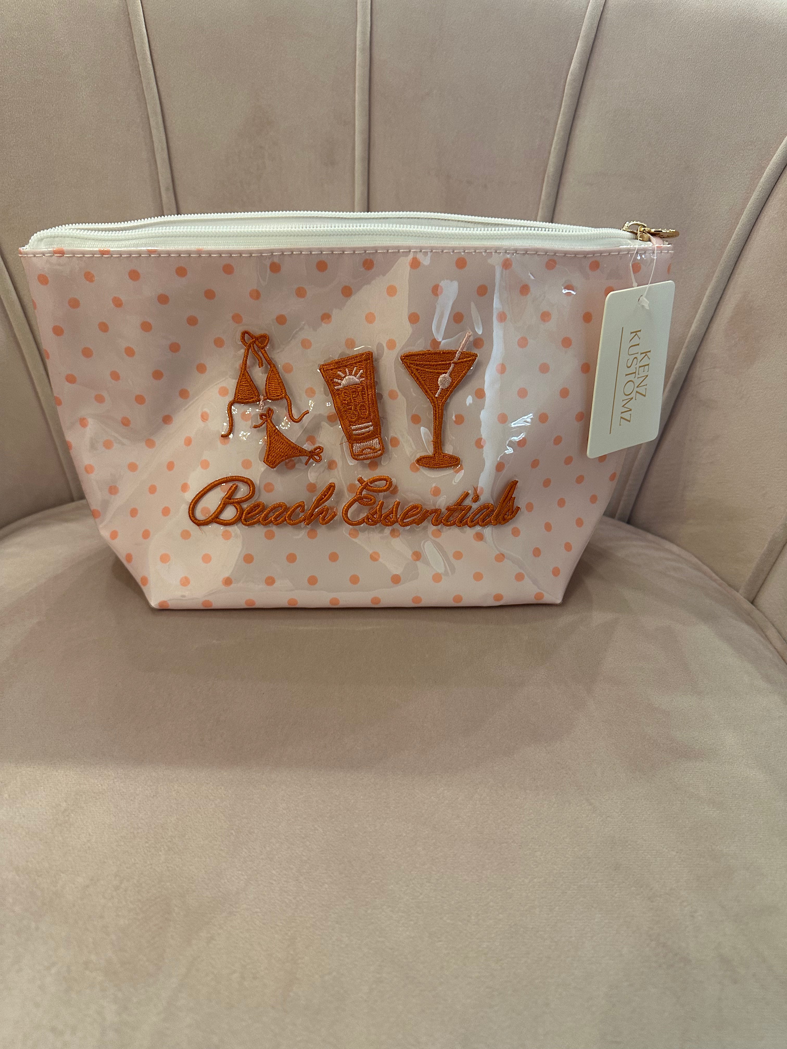 Clearcoat beach essentials bag